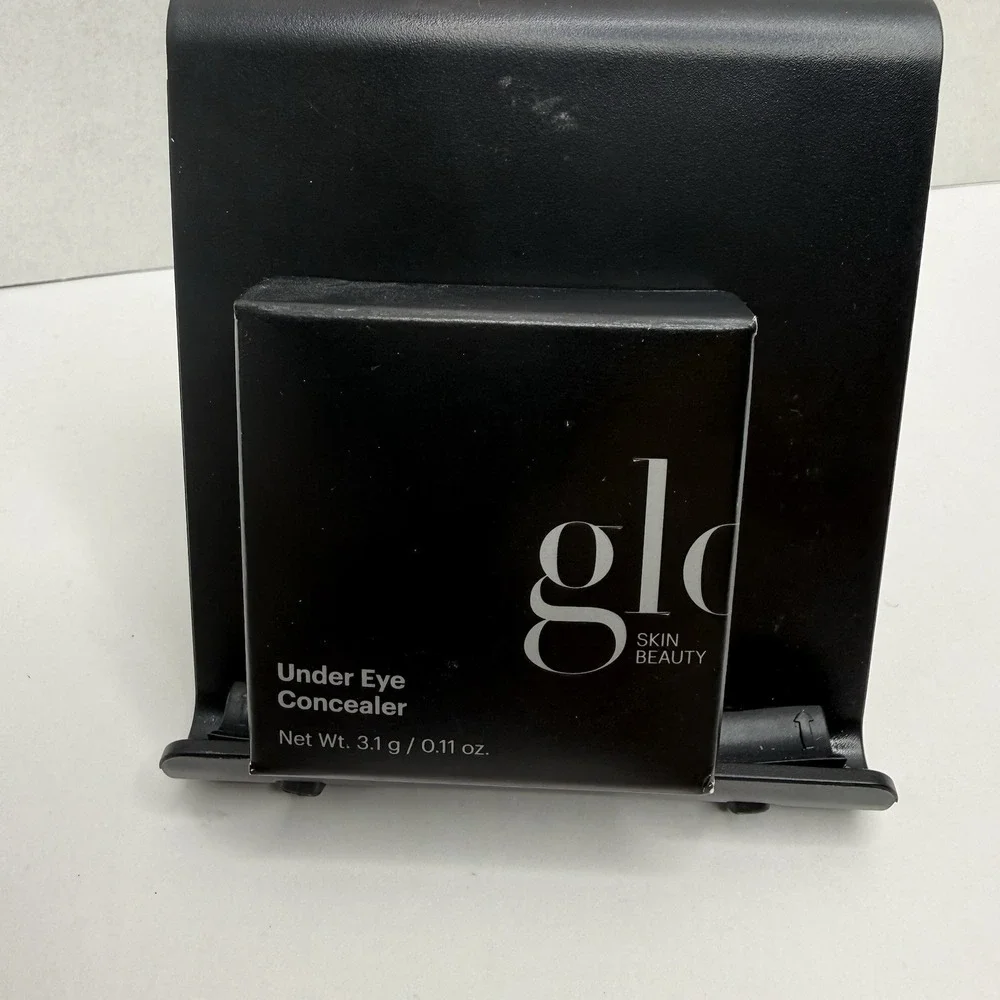 glo Skin Beauty Under Eye Concealer Duo Tawny 3.1g Cruelty Free USA